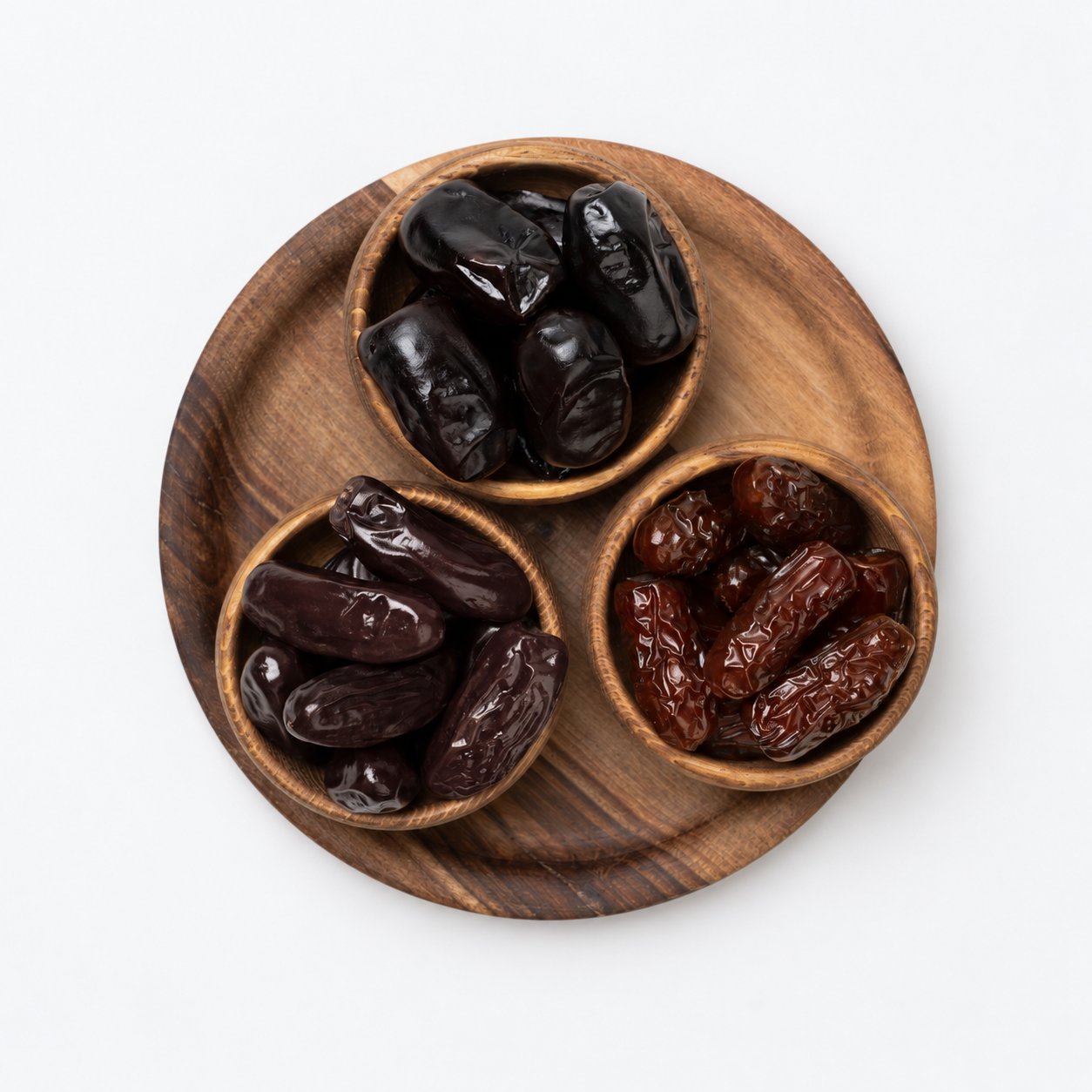 Different Iranian date varieties in three gold bowls